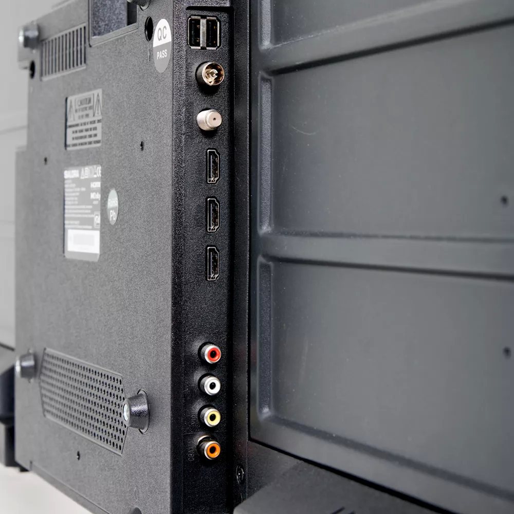 Salora 43FDB200 Led televisie met DVB-C/T2/S2 tuner